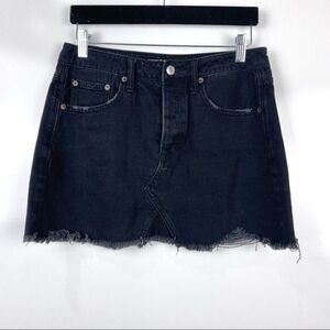 American Eagle AEO Button Fly Distressed Raw Hem Cut Off Denim Mini Skirt Size 6